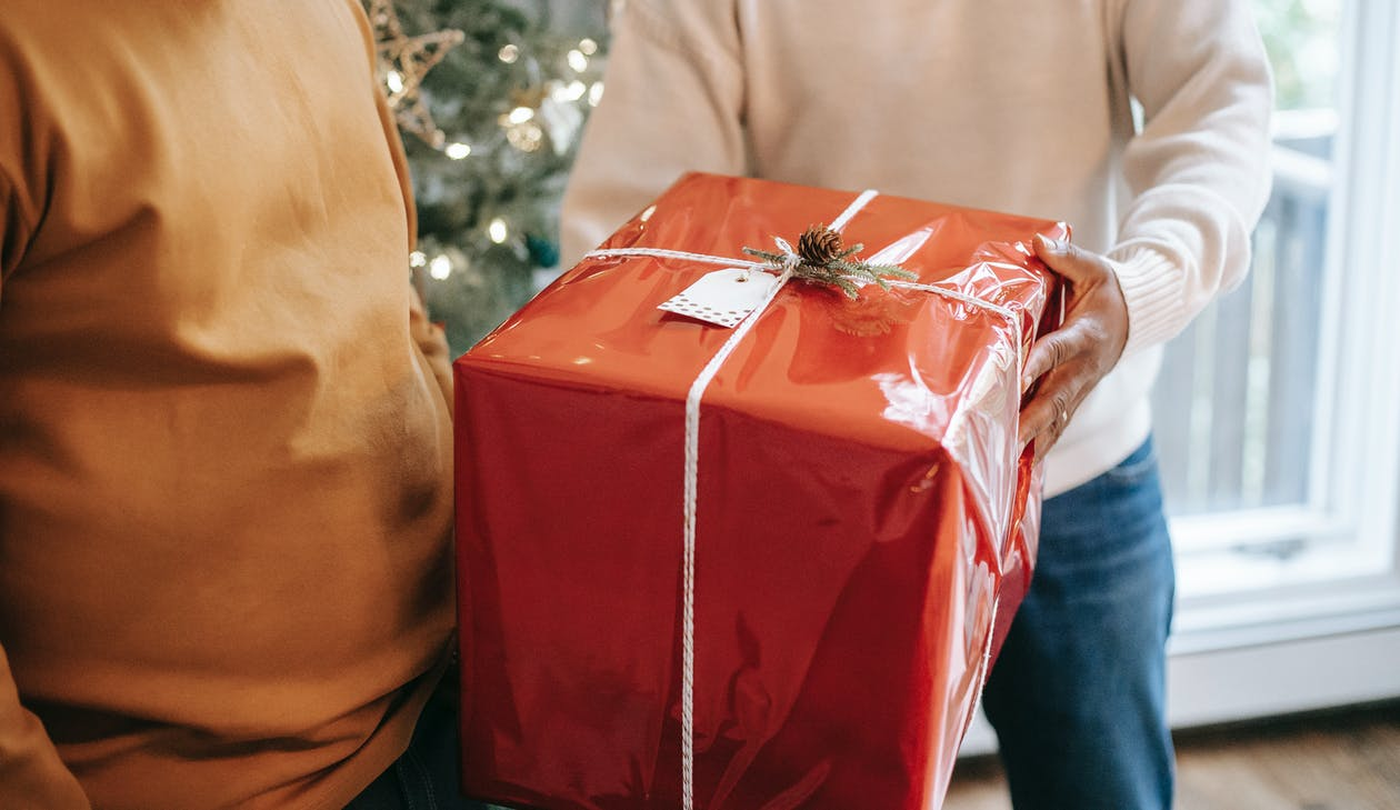 Gift Ideas for Your Dad, Brother, Father-in-Law, and Brother-in